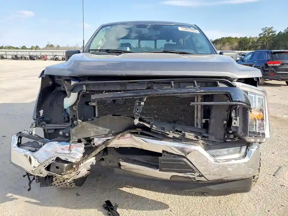 1FTEW1C56PKD92630 2023 FORD F-150-4