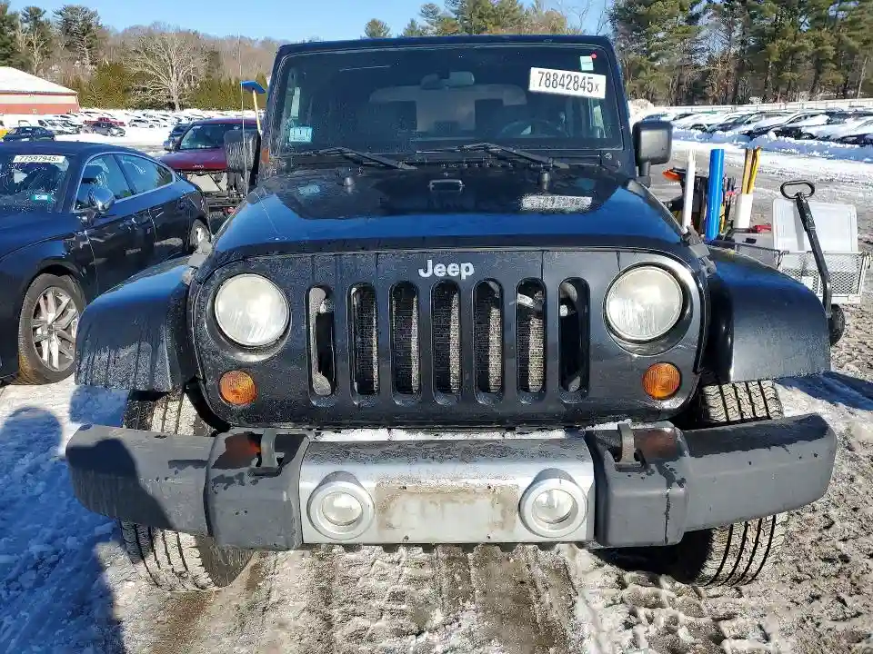 1J4AA5D19AL137210 2010 JEEP WRANGLER-4