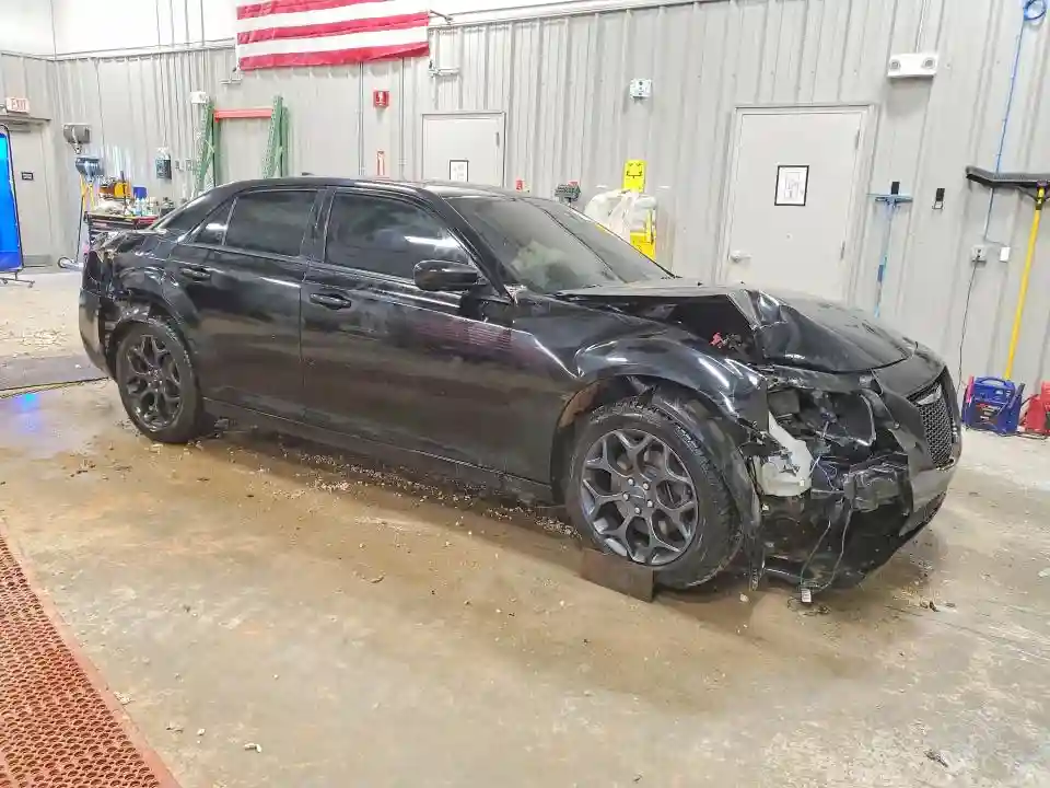 2C3CCAGG0KH539816 2019 CHRYSLER 300-3