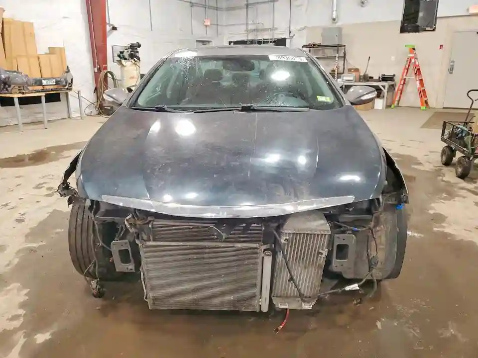 5NPEC4ABXBH208767 2011 HYUNDAI SONATA-4