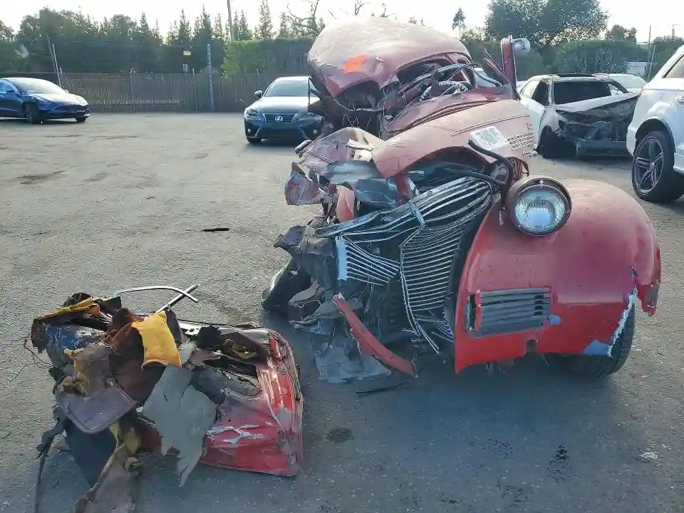 5380461 1939 CHEVROLET DELUXE 2 D-4