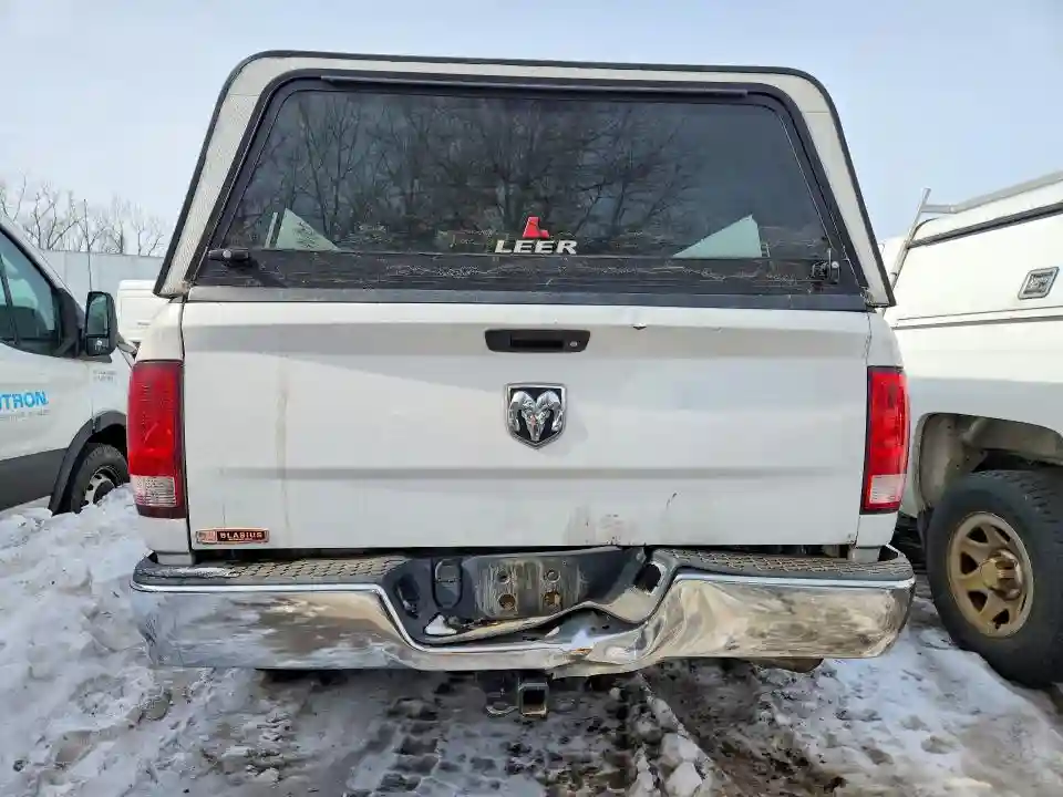 3C6JR6DTXHG706795 2017 RAM 1500-5