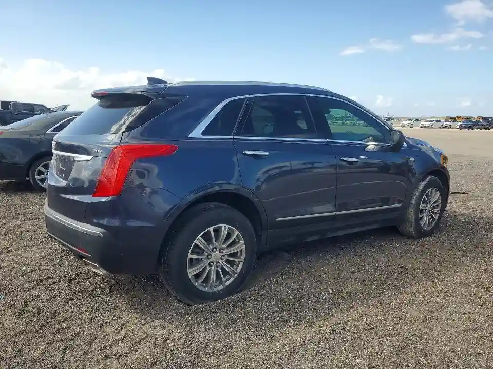 1GYKNDRS2JZ248859 2018 CADILLAC XT5-2