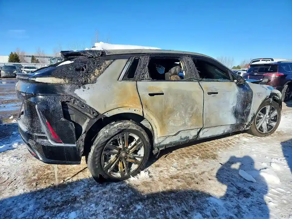 1GYKPMRK8RZ103444 2024 CADILLAC LYRIQ TECH-2