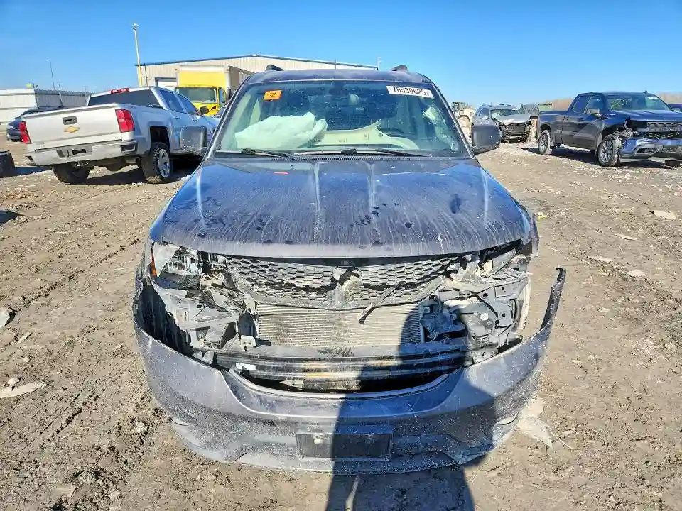 3C4PDCBG6KT731617 2019 DODGE JOURNEY-4