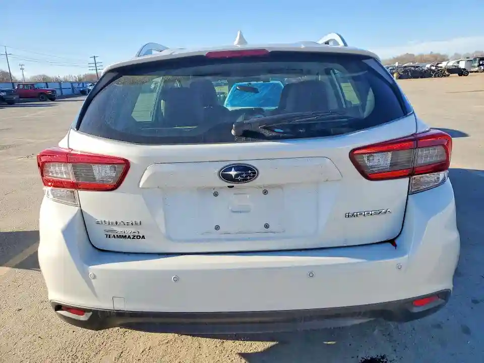 4S3GTAT6XN3700125 2022 SUBARU IMPREZA-5