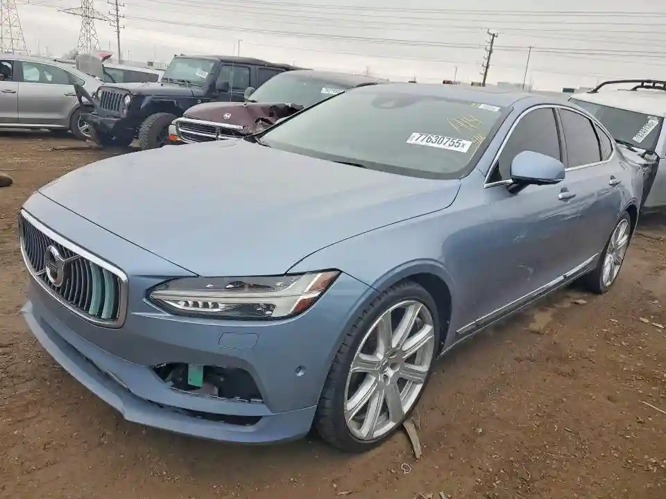 YV1A22ML7H1000995 2017 VOLVO S90-0