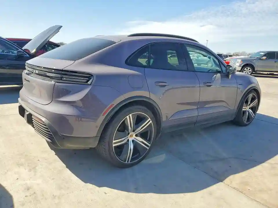 WP1AB2XA8SL152940 2025 PORSCHE MACAN 4S-2