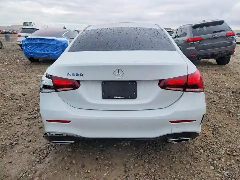 WDD3G4EB5KW022303 2019 MERCEDES-BENZ A-5