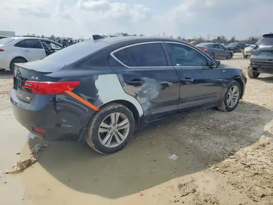 19VDE3F72DE302291 2013 ACURA ILX-2