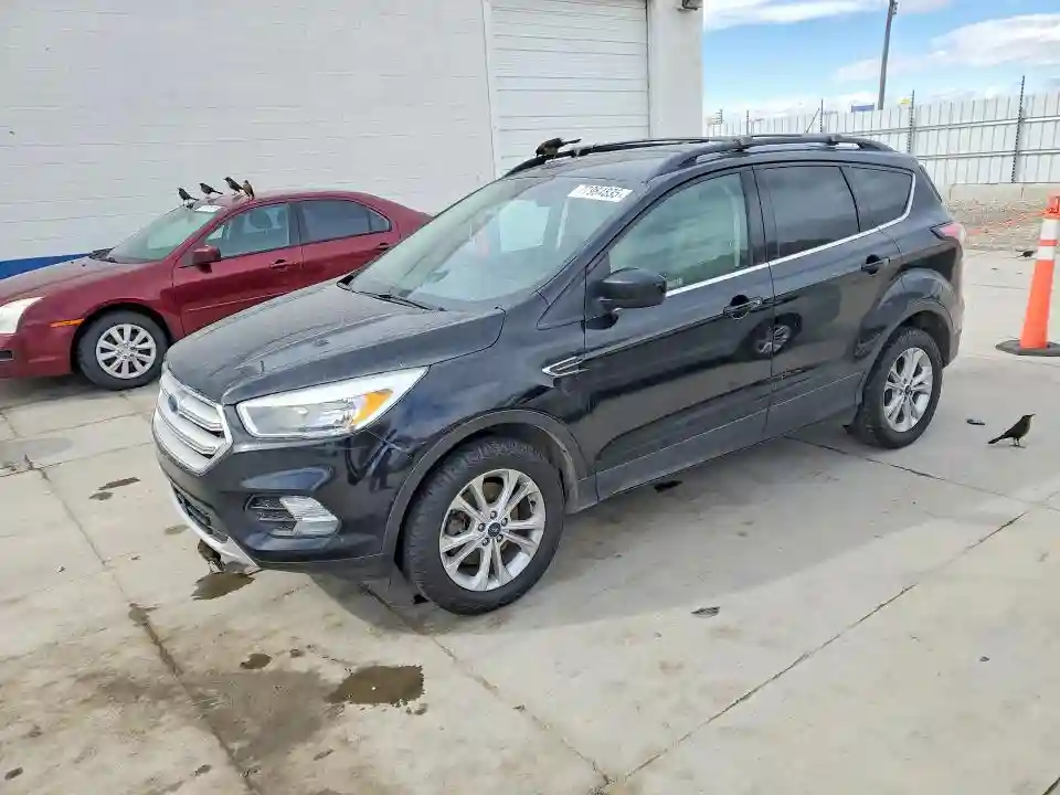 1FMCU9GD1JUB44578 2018 FORD ESCAPE-0