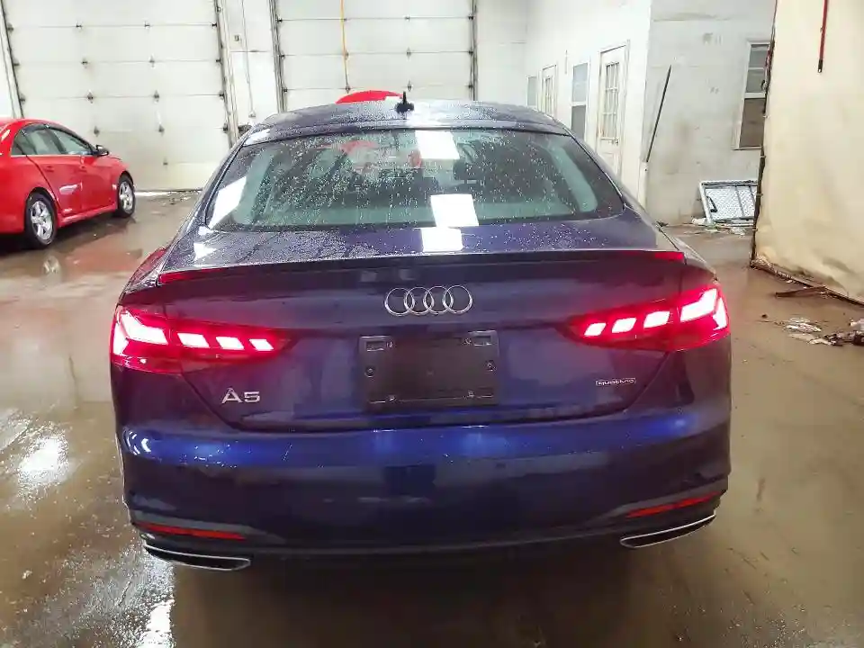 WAUCBCF53NA011617 2022 AUDI A5-5