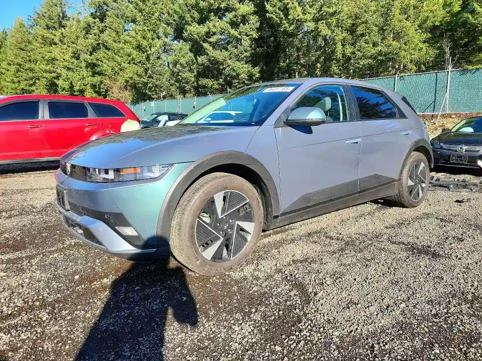 7YAKMDDCXSY019614 2025 HYUNDAI IONIQ-0