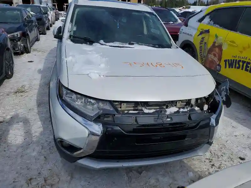 JA4JZ4AX0GZ603303 2016 MITSUBISHI OUTLANDER-4
