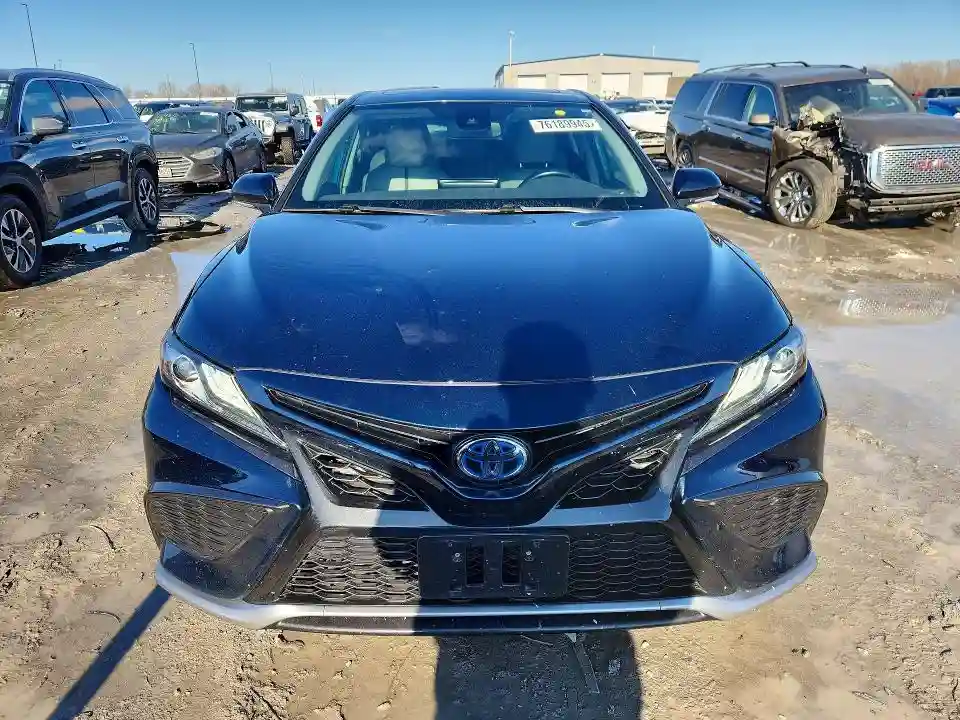 4T1K31AK5MU568180 2021 TOYOTA CAMRY-4
