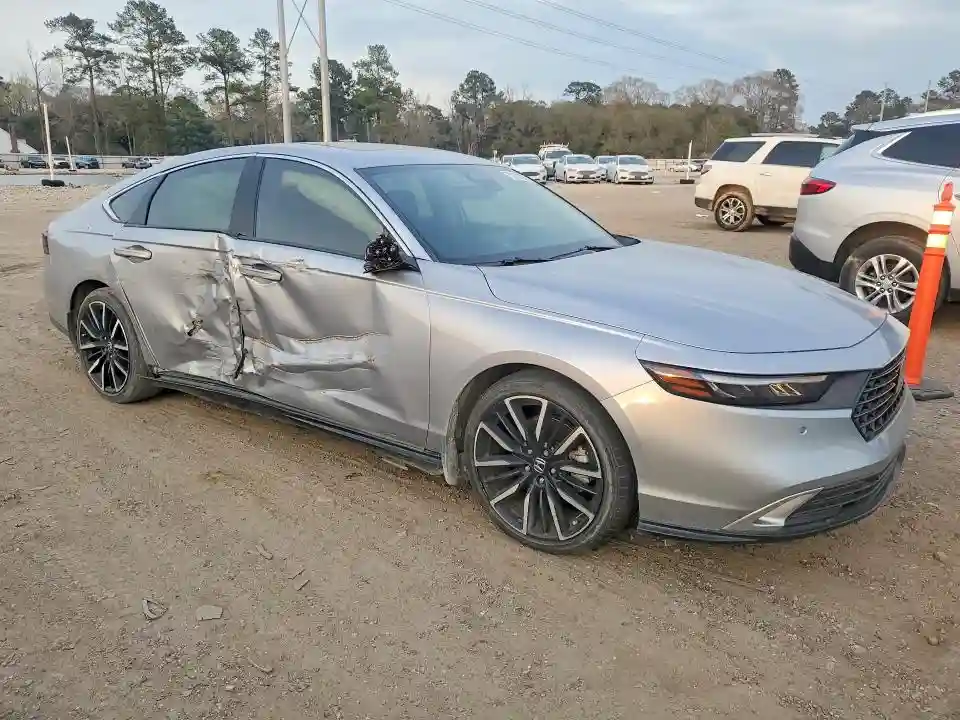 1HGCY2F84PA061520 2023 HONDA ACCORD-3