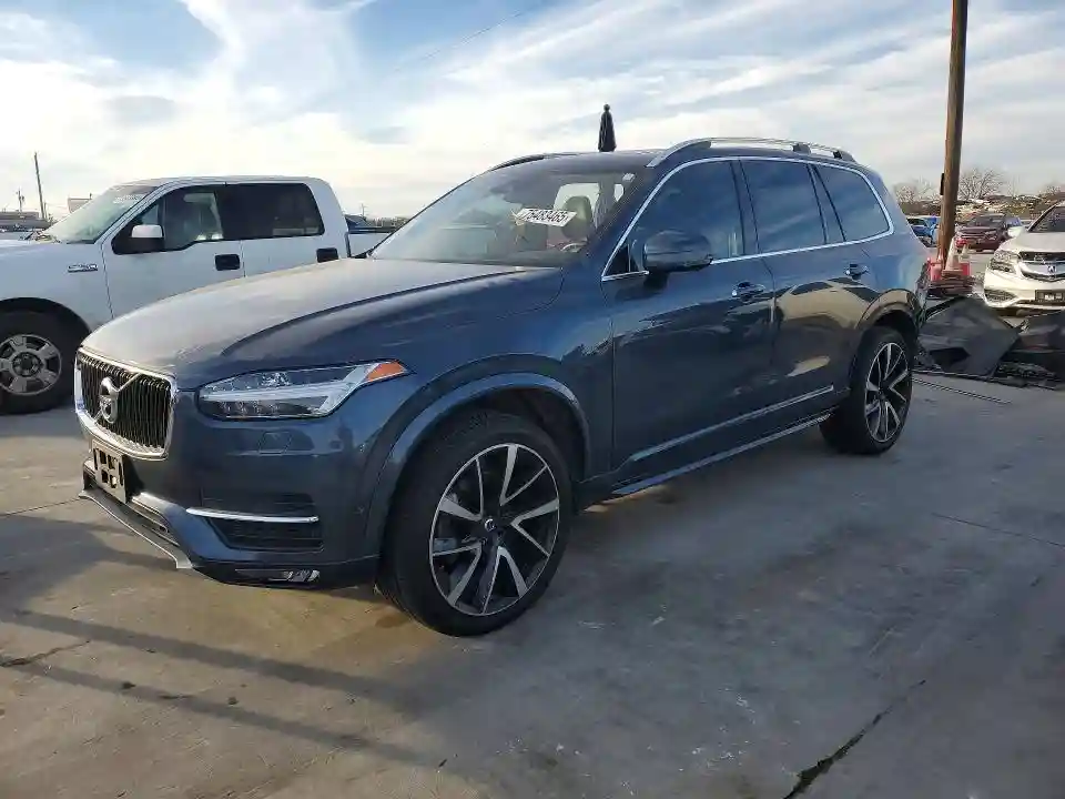 YV4A22PK2J1334315 2018 VOLVO XC90-0