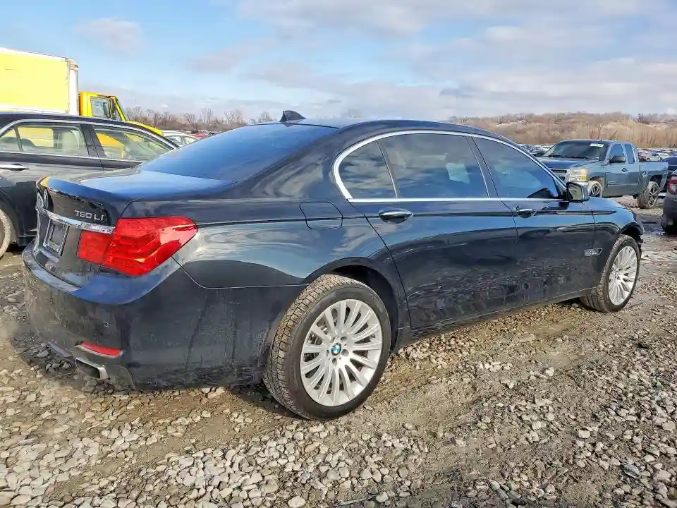 WBAKC8C55CC436462 2012 BMW 7 SERIES-2
