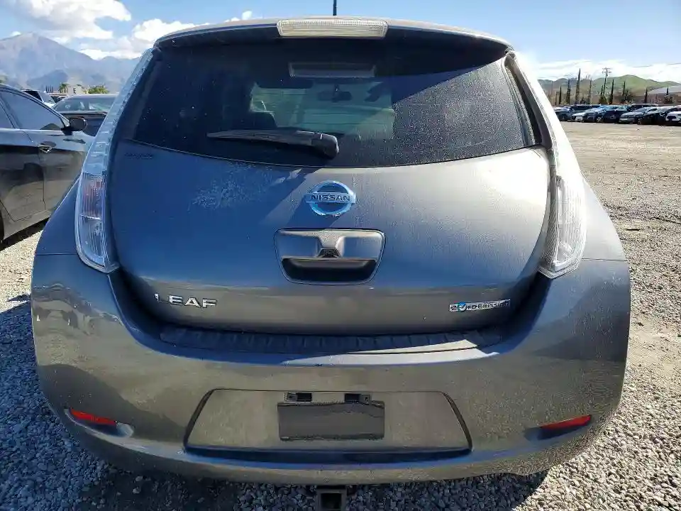1N4AZ0CP5GC302479 2016 NISSAN LEAF-5