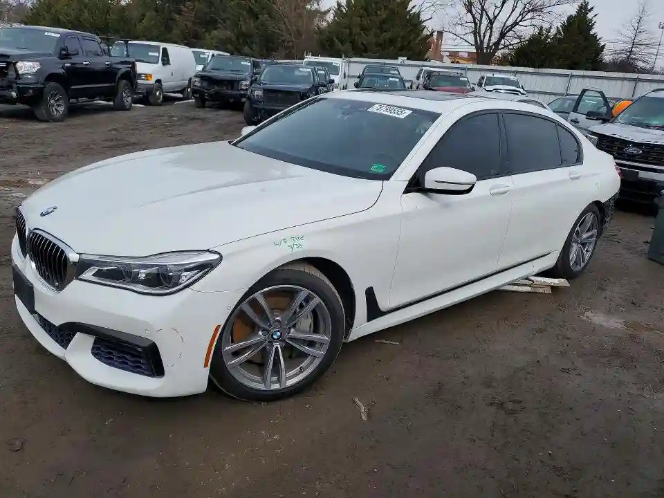 WBA7F2C52HG422139 2017 BMW 750-0