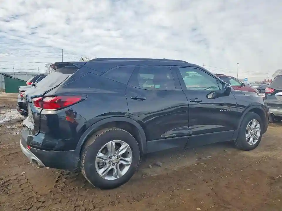3GNKBHRS6LS728965 2020 CHEVROLET BLAZER-2