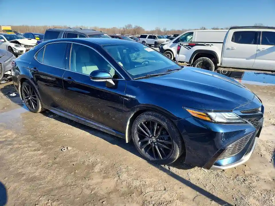 4T1K31AK5MU568180 2021 TOYOTA CAMRY-3