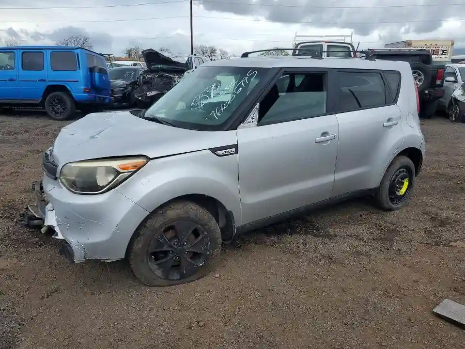 KNDJN2A26F7778224 2015 KIA SOUL-0