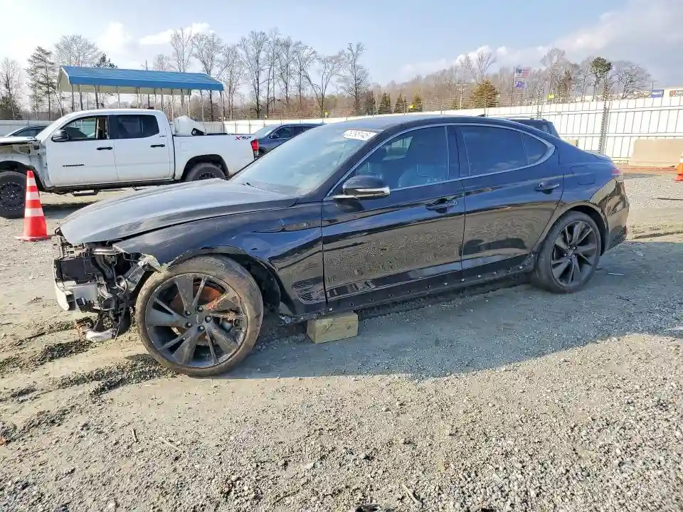 KMTG34TA6PU106782 2023 GENESIS G70-0
