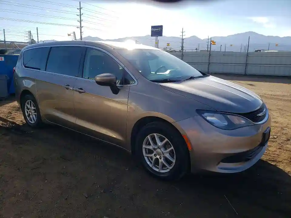 2C4RC1DG1HR832749 2017 CHRYSLER PACIFICA-3