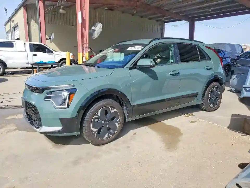 KNDCR3L19R5108383 2024 KIA NIRO WIND-0