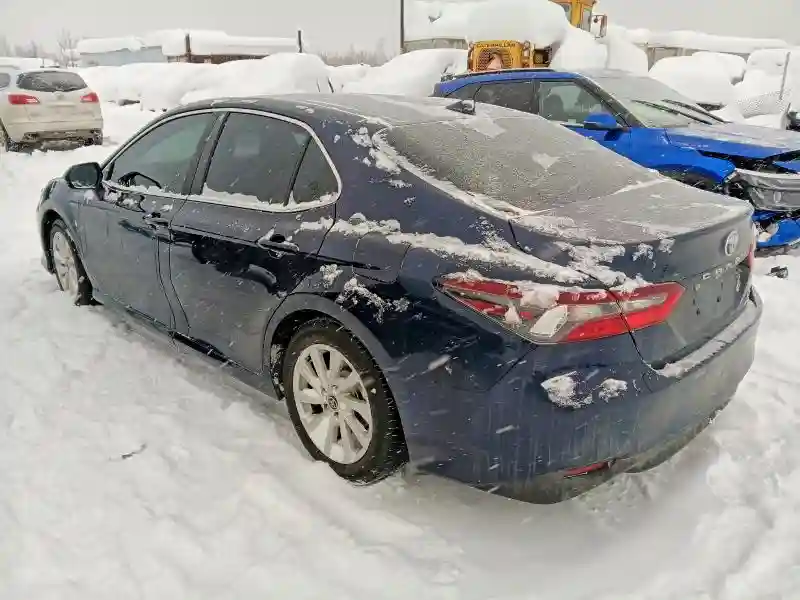 4T1C11BK9NU065875 2022 TOYOTA CAMRY-1
