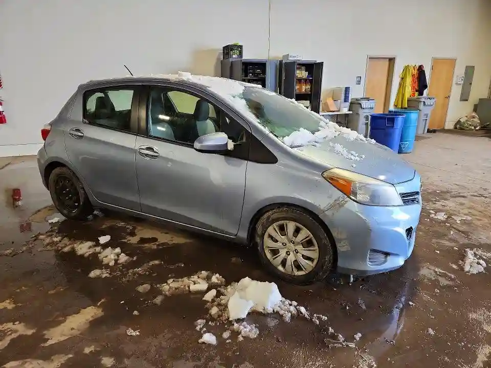 JTDKTUD33ED581439 2014 TOYOTA YARIS-3