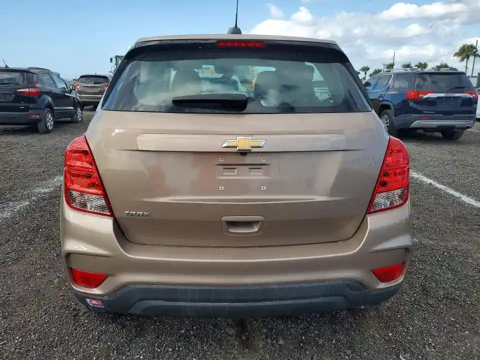 3GNCJKSB9JL410747 2018 CHEVROLET TRAX-5