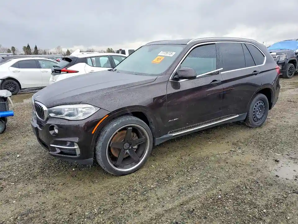 5UXKR6C54E0C03992 2014 BMW X5-0