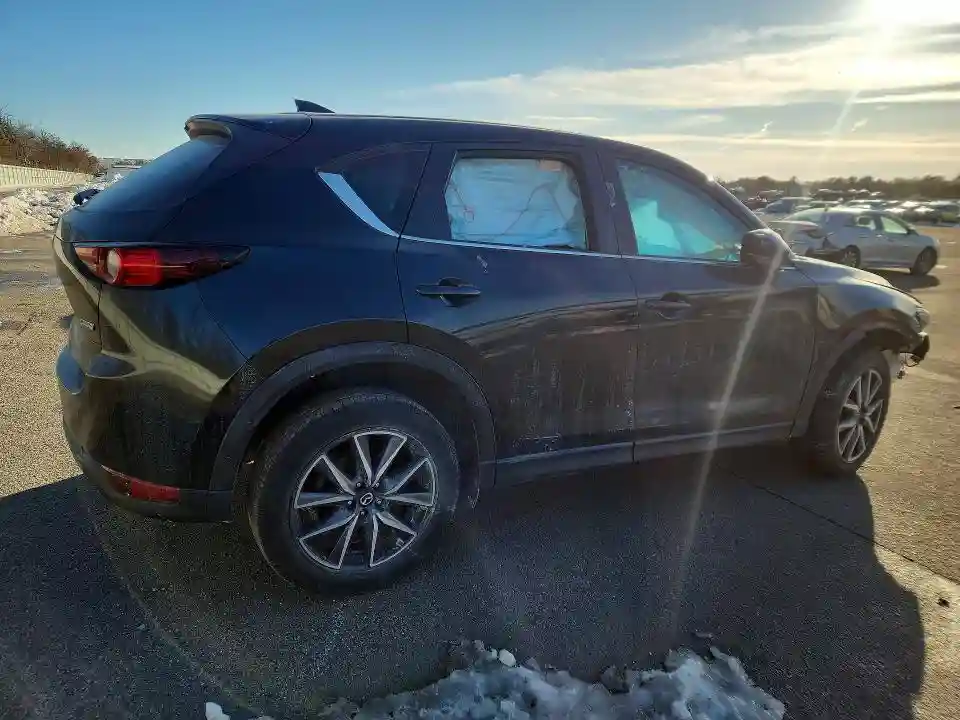 JM3KFBCM1J0390438 2018 MAZDA CX-5-2