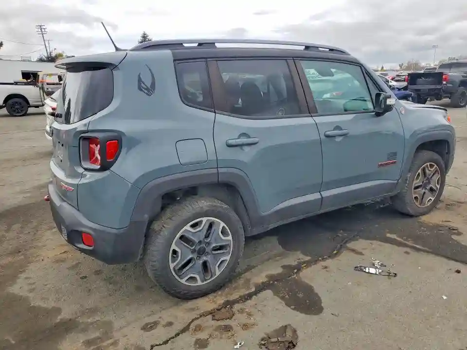 ZACCJBCT0FPB67921 2015 JEEP RENEGADE-2