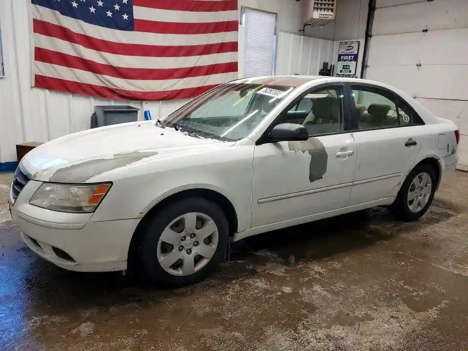 5NPET4AC0AH650951 2010 HYUNDAI SONATA-0