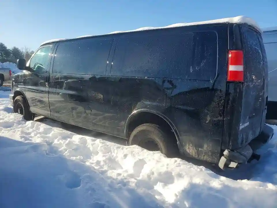 1GTZ7HF74M1313025 2021 GMC SAVANA-1
