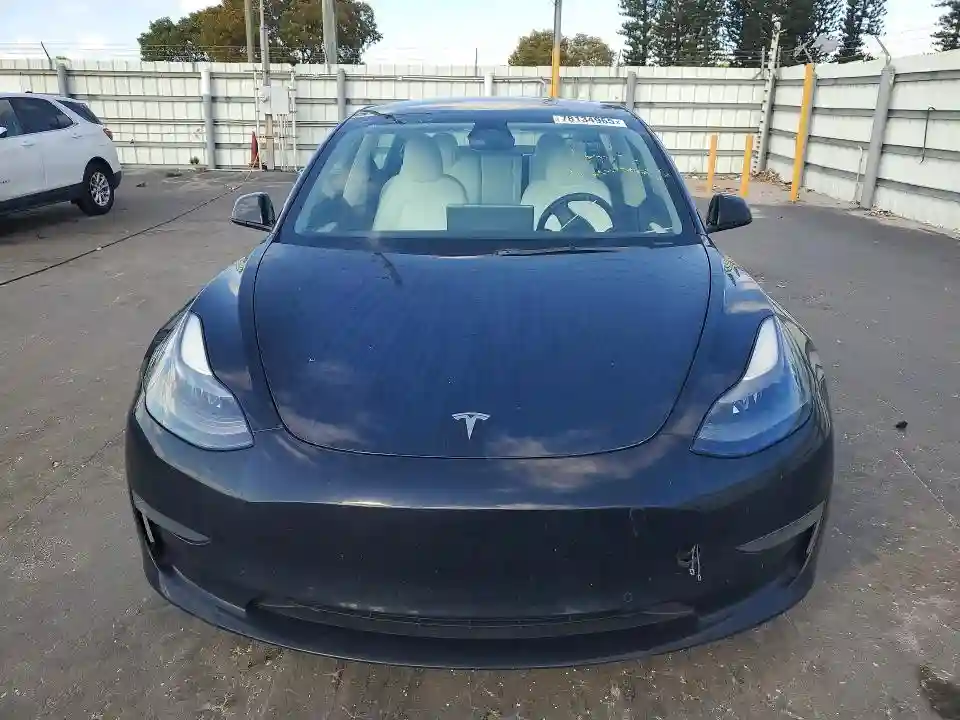 5YJ3E1EA6NF353535 2022 TESLA MODEL 3-4