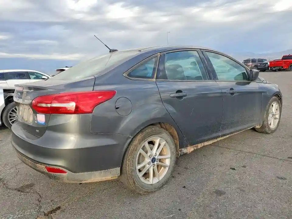1FADP3F26JL262425 2018 FORD FOCUS-2