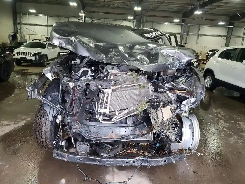JN8AY2NC8J9552679 2018 NISSAN ARMADA-4