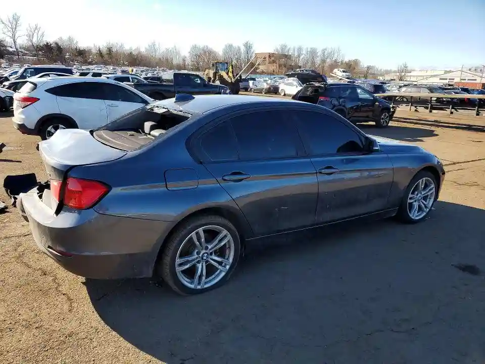 WBA3B5C53FP653902 2015 BMW 3 SERIES-2