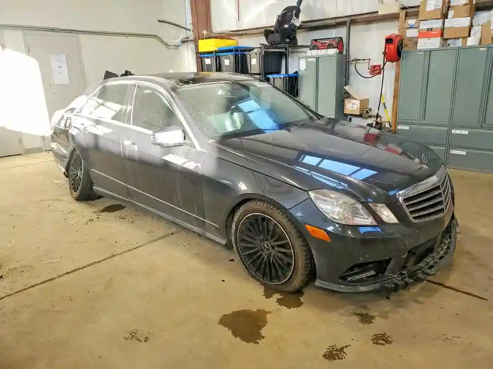 WDDHF8HBXAA070595 2010 MERCEDES-BENZ E-CLASS-3