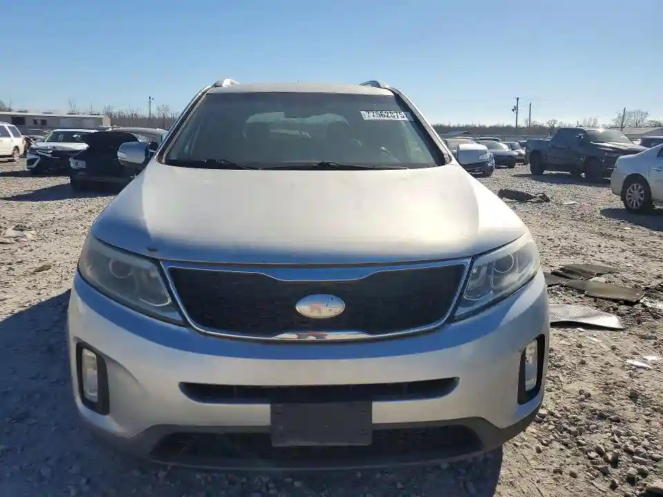 5XYKTCA69FG554970 2015 KIA SORENTO-4
