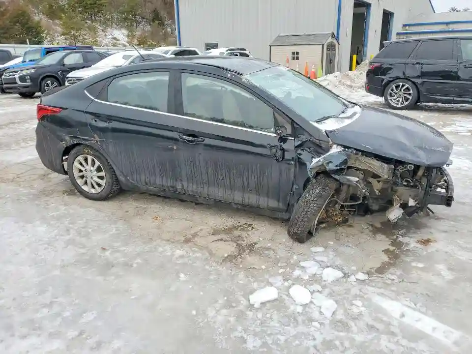 3KPC24A65LE122883 2020 HYUNDAI ACCENT-3