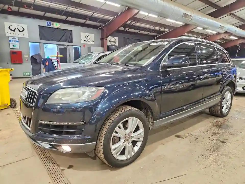 WA1LGAFE0BD010177 2011 AUDI Q7-0