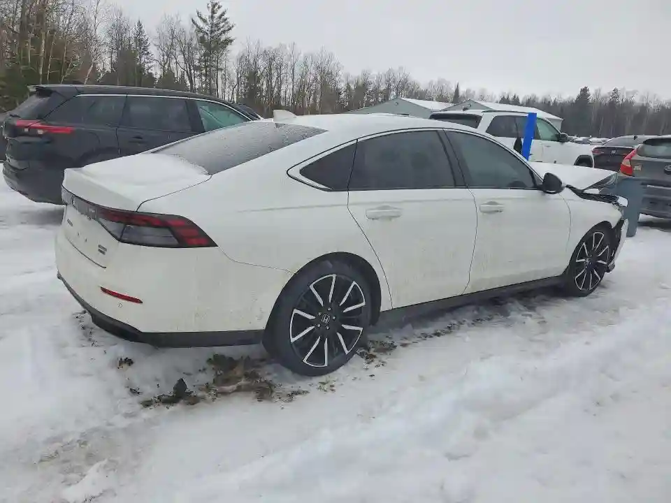 1HGCY2F85SA801598 2025 HONDA ACCORD-2