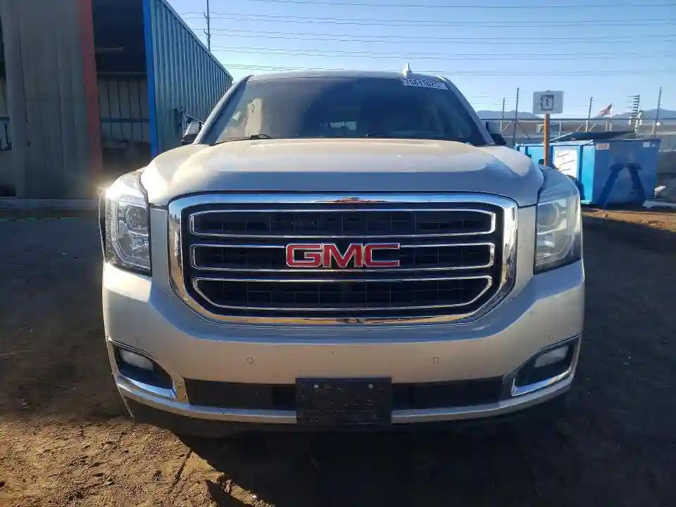 1GKS2GKC1HR156837 2017 GMC YUKON-4
