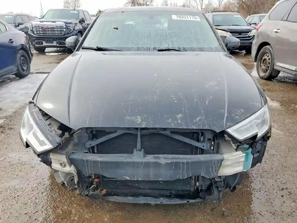 WAUB8GFF1H1010870 2017 AUDI A3-4