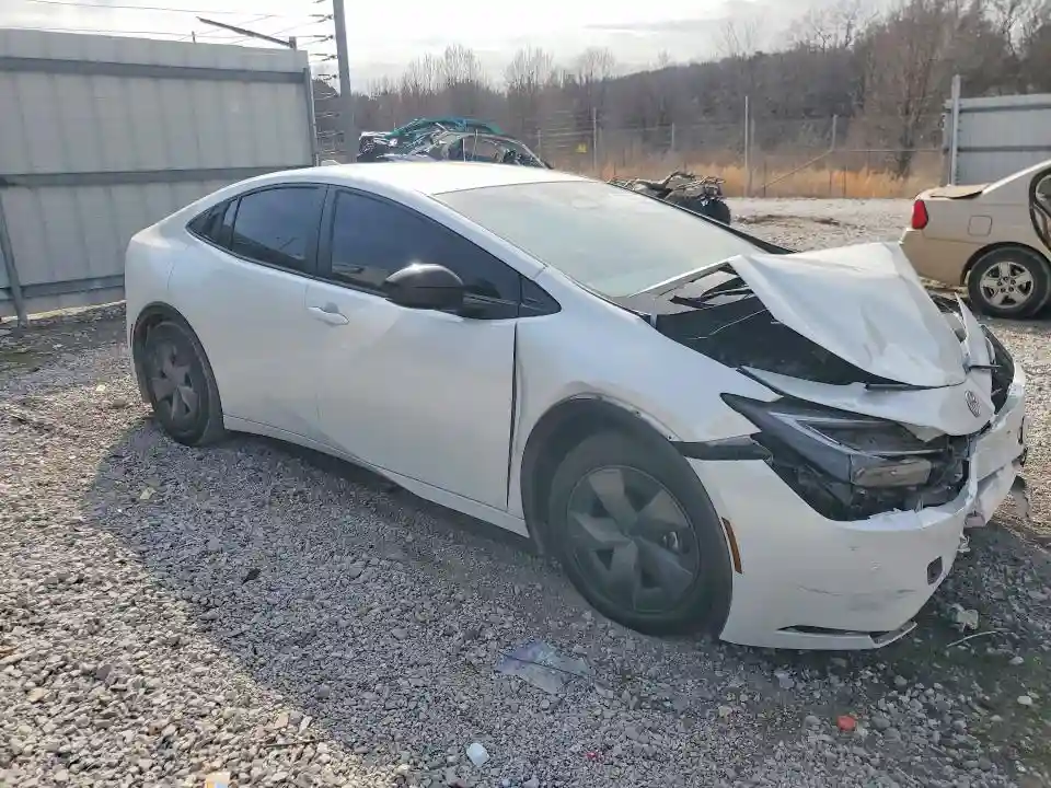 JTDACAAU2R3043012 2024 TOYOTA PRIUS-3